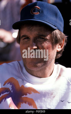 Data di rilascio: agosto 17, 1990 il titolo del filmato: Prendersi Cura delle Aziende STUDIO: Buena Vista Pictures Regista: Arthur Hiller Trama: un uptight pubblicità exec dispone di tutta la sua vita in un organizer filofax che erroneamente finisce nelle mani di un amichevole carcerato che pone come lui. Nella foto: CHARLES GRODIN come Spencer Barnes. (Credito Immagine: c Buena Vista Immagini/Foto Intrattenimento) Foto Stock