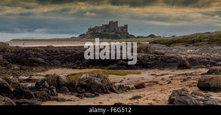 Il castello di Bamburgh, Northumberland Foto Stock