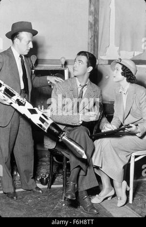 1936, il titolo del film: BROADWAY melodia di 1936, Direttore: ROY DEL RUTH, Studio: MGM, nella foto: ROY DEL RUTH, TED HEALY, ELEANOR POWELL. (Credito Immagine: SNAP) Foto Stock