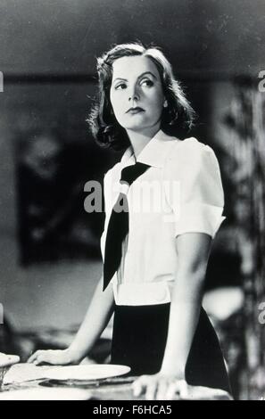 1939, il titolo del film: NINOTCHKA, Direttore: ERNST LUBITSCH, Studio: MGM, nella foto: GRETA GARBO. (Credito Immagine: SNAP) Foto Stock