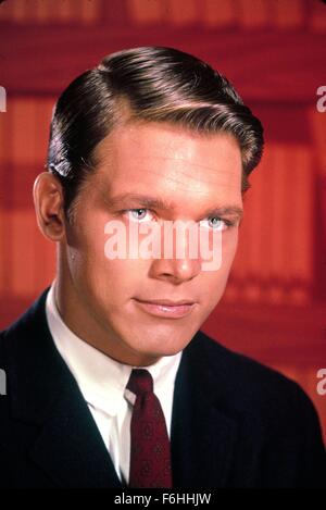 1966, il titolo del film: CANTO NUN, Direttore: HENRY KOSTER, Studio: MGM, nella foto: CIAD EVERETT. (Credito Immagine: SNAP) Foto Stock