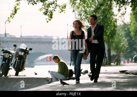 Feb 10, 2004; Paris, Francia; Julie Delpy e ETHAN HAWKE star come Celine e Jesse nel dramma romantico " prima del tramonto" diretto da Richard Linklater. Foto Stock