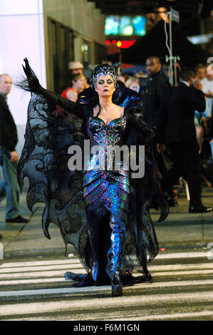 Data di rilascio: 11 novembre 2007. STUDIO: Walt Disney Pictures. Trama: un classico delle fiabe Disney collide con la moderna della città di New York in una storia di una principessa da favola dal passato che è spinta nella presente-giorno da una regina malvagia. Poco dopo il suo arrivo, la principessa Giselle inizia a cambiare le sue opinioni sulla vita e amore dopo un incontro con un bel avvocato. Nella foto: Susan Sarandon. Foto Stock