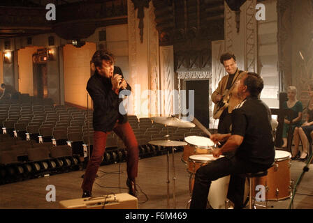 Data di rilascio: dicembre 21, 2007. Il titolo del filmato: Walk Hard: Il Dewey Cox Storia. STUDIO: Columbia Pictures. Trama: Il Dewey Cox Story è la up-e-down-e-up-nuovo racconto di un musicista le cui canzoni vorrebbe cambiare una nazione. John C. Reilly stelle come Dewey Cox nella pellicola, che è diretto da Jake Kasdan. Nella foto: John C. Reilly stelle come Dewey Cox. Foto Stock