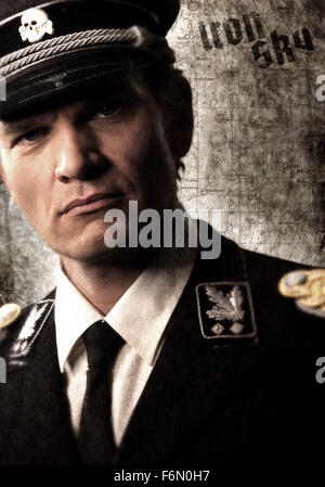 Data di rilascio: 2012. Il titolo del filmato: Ferro Sky. STUDIO: 27 Films Production. Trama: i nazisti impostare una base segreta sulla luna nel 1945 dove si nascondono fuori e piano per tornare al potere nel 2018. Nella foto: GOTZ OTTO come Klaus Adler Foto Stock