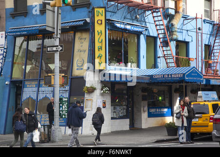 Angolo di Lexington Ave. & 19Th Street in Manhattan. Curry in una fretta Ristorante Foto Stock