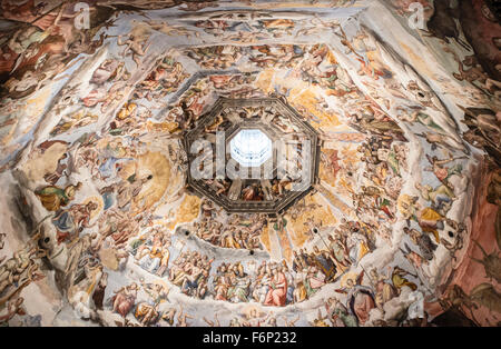 'L'ultima sentenza' dipinti sul soffitto del Duomo di Firenze Foto Stock