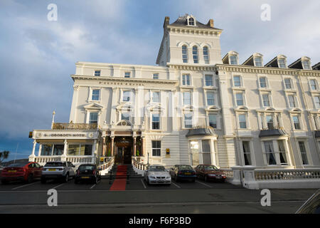 St George Hotel sul lungomare di Llandudno, Conwy, Galles. Foto Stock