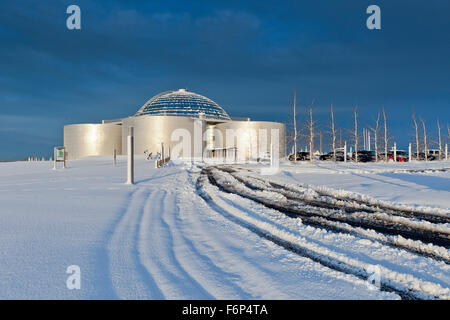 Conseguenze della tempesta di neve, Reykjavik, Islanda Foto Stock