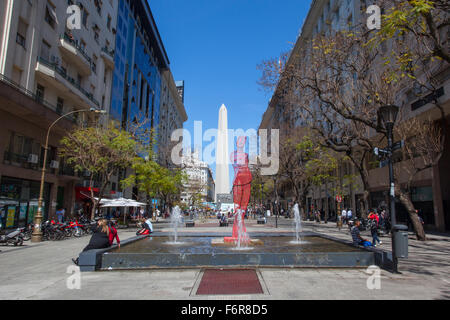 Buenos Aires Obelisco, da Av. Pres. Roque Sáenz Peña (Diagonal Norte). Argentina. Foto Stock