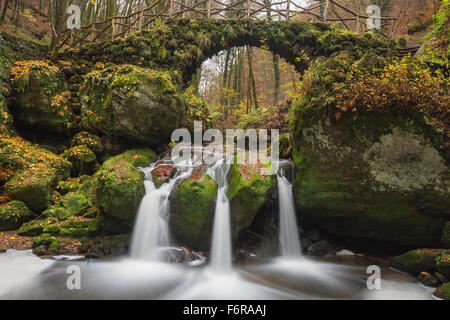 Schiessentümpel cascata, Müllerthal, Consdorf, Lussemburgo Foto Stock