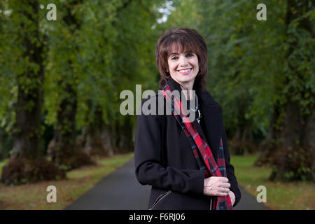 Catherine Deveney, autore, scrittore e giornalista. Foto Stock