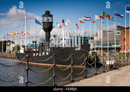 Regno Unito, Inghilterra, nello Yorkshire, Hull, Princes Dock, Spurn lightship, navi guidato attraverso la Humber Estuary fino al 1975 Foto Stock