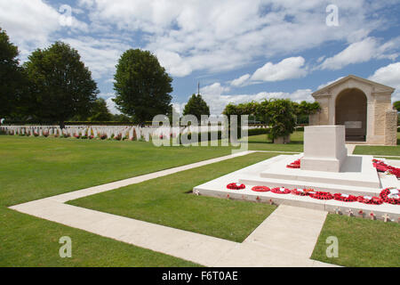 Il cimitero britannico a Bayeux nel dipartimento Clavados della Normandia Foto Stock