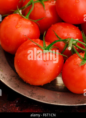Pomodori a grappolo Foto Stock