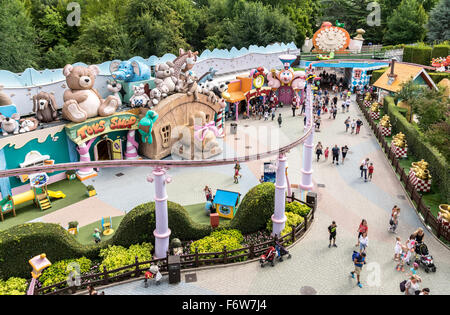 CASTELNUOVO DEL GARDA, Italia - 08 settembre: il parco divertimenti di Gardaland a Castelnuovo del Garda, Italia il Martedì, 8 settembre 2015. Foto Stock