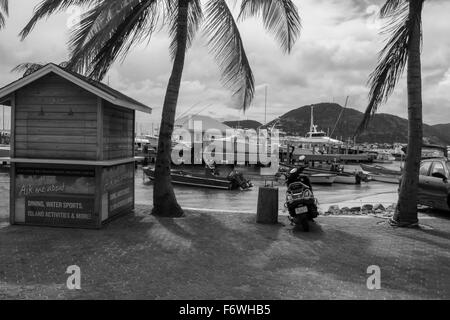 Il tempo primaverile in Philipsburg, Saint Martin Foto Stock