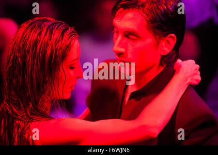 Coppia appassionata a spettacolo di tango a El Viejo Almacen Ristorante e bar, Buenos Aires, Buenos Aires, Argentina Foto Stock