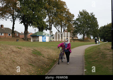 Cutts vicino parco giochi a Oakham; County town in antiche Rutland gemellato con Barnstedt;, Foto Stock