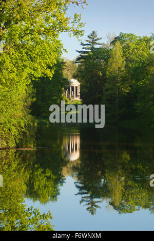 Vista del tempio di Venere, Woerlitz, patrimonio mondiale UNESCO Regno giardino di Dessau-Woerlitz, Sassonia-Anhalt, Germania Foto Stock