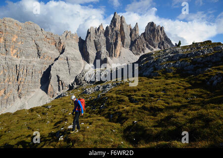 Walker, Croda da Lago, Ampezzan Dolomiti, Veneto, Italia Foto Stock