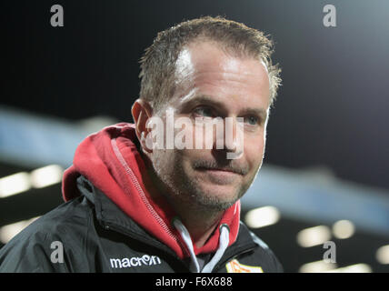 Bochum, Germania. Xx Nov, 2015. Calcio, Germania, Seconda Bundesliga, VfL Bochum vs Unione Berlino, Bochum, 20.11.2015: Manager di Sascha Lewandowski Unione (Berlino). Credito: Juergen schwarz/Alamy Live News Foto Stock