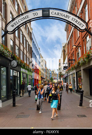 Carnaby Street, Soho, Londra, Inghilterra, Regno Unito. Foto Stock