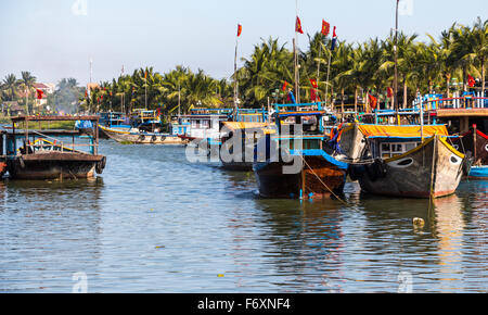 Sul fiume di Hoi An, Vietnam Foto Stock