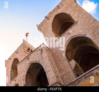 Le Torri di Quart (Torres de Quart), costruito nel XV secolo, erano parte della cinta muraria che circonda la città di Valencia, Foto Stock