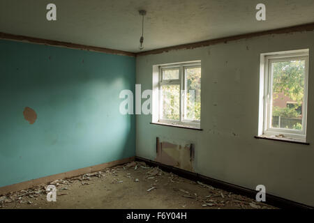 Edificio rinnovato bisogno di riparazione Foto Stock