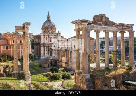 Forum Romanum vista dal Campidoglio in Italia, Roma. Foto Stock