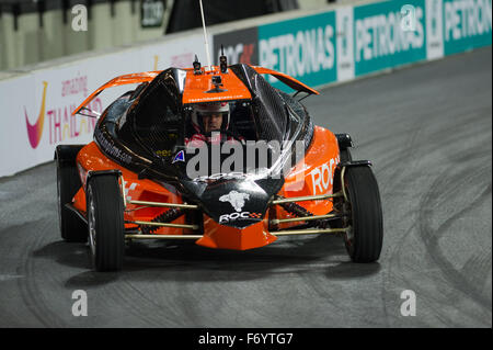 Londra, Regno Unito. 21 Novembre, 2015. Tom Kristensen (Danimarca) le unità durante la gara di Champions presso lo Stadio presso la Queen Elizabeth Olympic Park a Novembre 21st, 2015 a Londra, Regno Unito. Credito: Scott Dennis/Alamy Live News Foto Stock