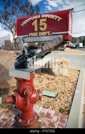 Oak View, California, USA, dicembre 15, Ventura Conte Fire Dept. La cassetta postale Foto Stock