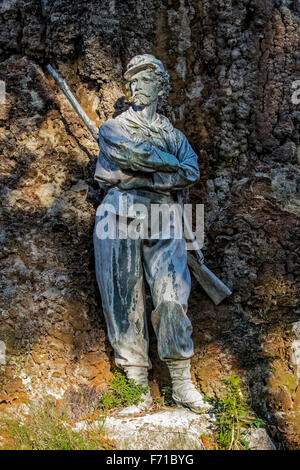 Venezia, Castello. Il monumento in bronzo a Giuseppe Garibaldi nel Viale Garibaldi dei giardini pubblici Foto Stock