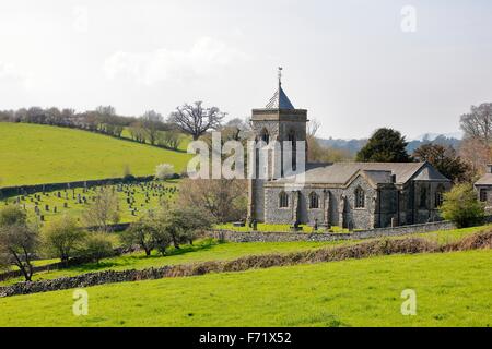 La Chiesa di Santa Maria. Crosthwaite e Lyth, Lyth Valley, Parco Nazionale del Distretto dei Laghi, Cumbria, England, Regno, l'Europa. Foto Stock