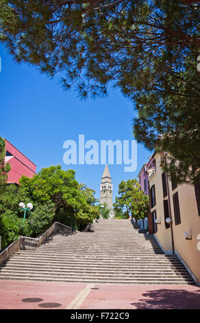 Torre di antico monastero San Barnardin, Portorose, Slovenia Foto Stock