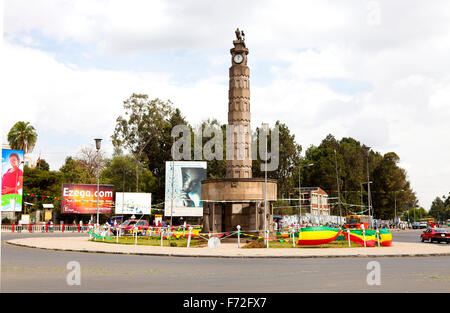 Meyazia 27 Square, torre dell'orologio, Addis Abeba, Etiopia, Corno d'Africa, Africa orientale, Africa Foto Stock