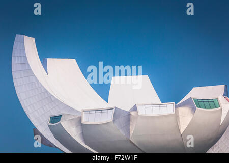 Il MARINA BAY SANDS, SINGAPORE Novembre 05, 2015: bella giornata presso il Marina Bay waterfront, Singapore su Novembre 05, 2015 Foto Stock