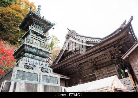 I colori autunnali,Oyama-dera temple,Mt Oyama,Isehara city, nella prefettura di Kanagawa, Giappone Foto Stock