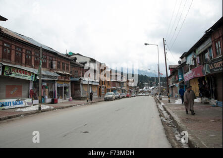 Mall road, pahalgam, Kashmir India, Asia Foto Stock