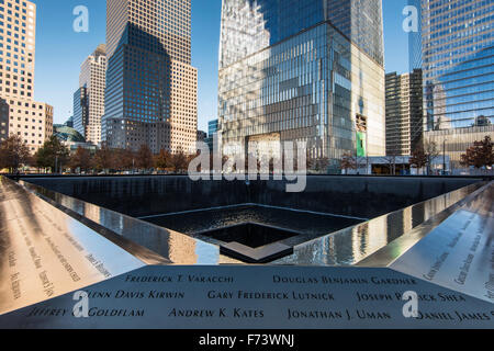 Il Nord Pool, National September 11 Memorial & Museum, la parte inferiore di Manhattan, New York, Stati Uniti d'America