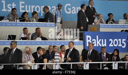 Ilham Aliyev (Presidente di Azerbaigian) orologi il Karate. Il Karate. Crystal Hall 3. Baku. Azerbaigian. Baku2015. 1° European Games. 13/06/2015. Foto Stock