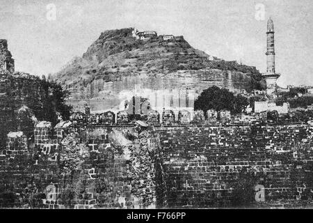 Daulatabad Fort, Deogiri Fort, Devagiri Fort, Aurangabad, Maharashtra, India, Asia, vecchia immagine d'annata 1900s Foto Stock