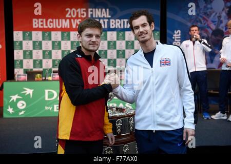 Il Belgio. 26 Nov, 2015. David Goffin del Belgio Davis Cup team e Andy Murray di GB di credito del team: Azione Plus sport/Alamy Live News Foto Stock
