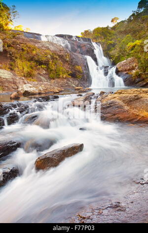 Sri Lanka - Horton Plains National Park, Baker cascata Foto Stock