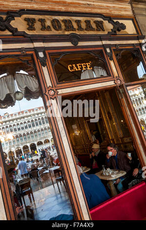 Florian Cafe bar sulla piazza san marco a venezia, Italia Foto Stock