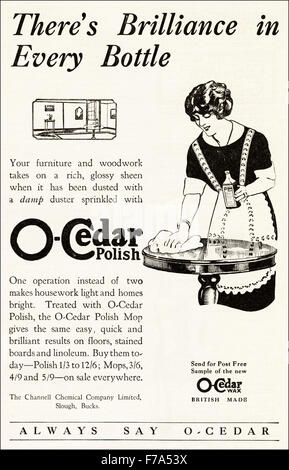 1920s annuncio. Annuncio datato 1923 pubblicità O-Cedar Polish per mobili Foto Stock