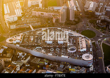 Piazza Limbecker Platz Shopping Centre, Essen, la zona della Ruhr, Renania settentrionale-Vestfalia, Germania, Europa, vista aerea, uccelli-eyes view, antenna Foto Stock