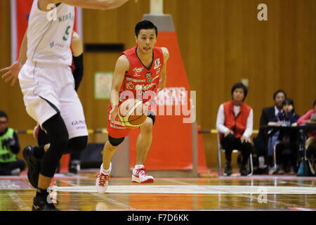 Yuki Togashi (jet), 29 novembre 2015 - Basket : National Basketball League 'NBL' 2015-2016 tra getti di Chiba 99-69 Nishinomiya cicogne in città Yachiyo palestra, Chiba, Giappone. (Foto di AFLO SPORT) Foto Stock