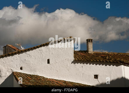 La veduta urbana, Fuenteheridos, provincia di Huelva, regione dell'Andalusia, Spagna, Europa Foto Stock